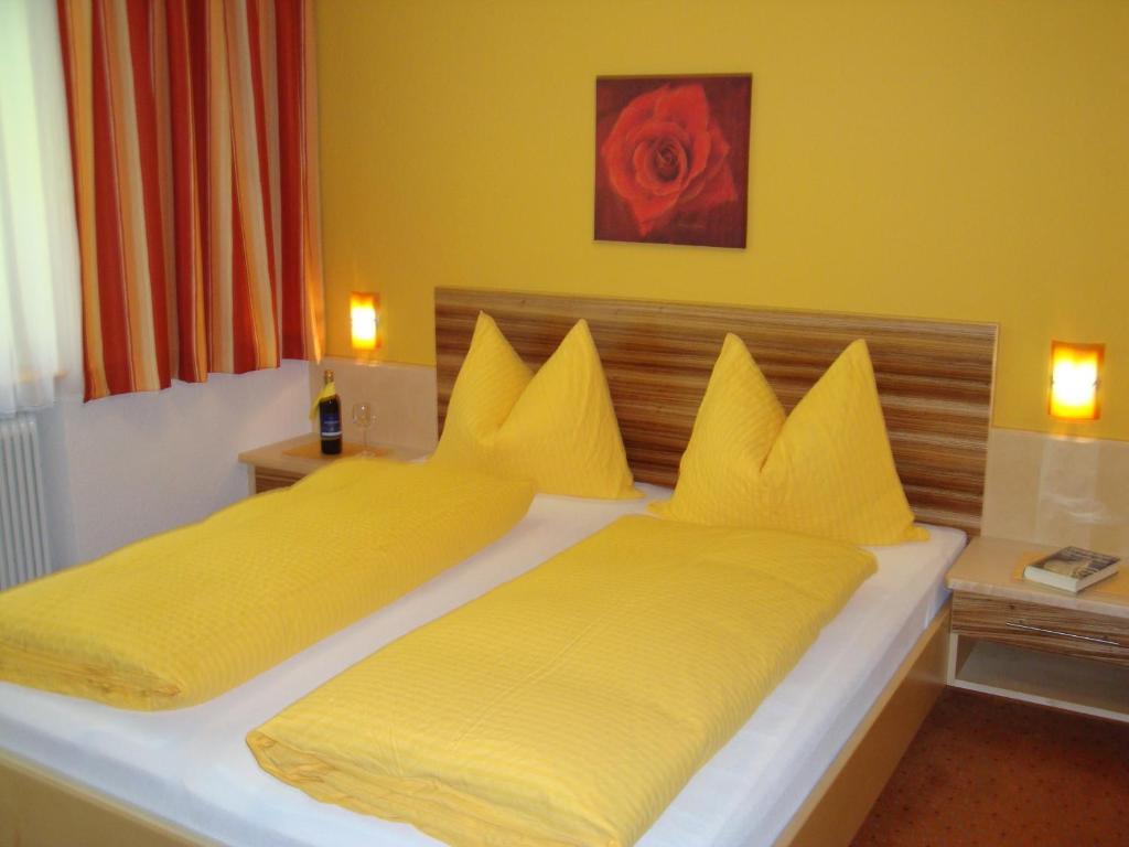 Haus Sonnschein Bed & Breakfast Solden Phòng bức ảnh